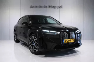 BMW iX XDrive40 SportPakket | Laserlicht | Trekhaak | H/K Sound | Soft Close |