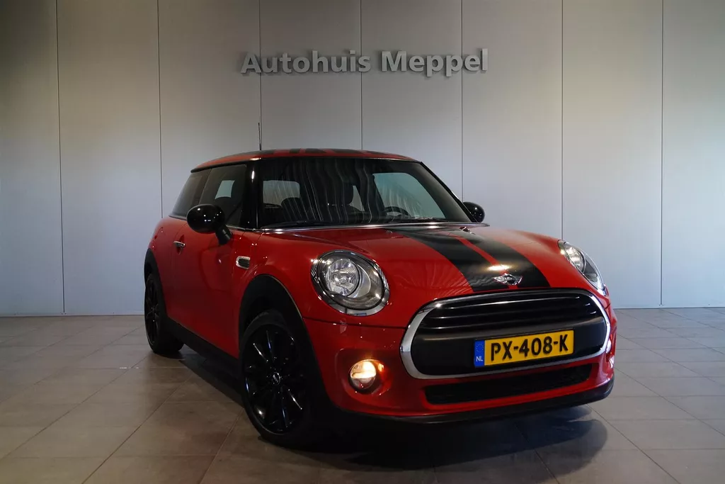 MINI One Sportstuur | Cruise Control | Velgen Cosmos Spoke Zwart | Nederlandse Auto