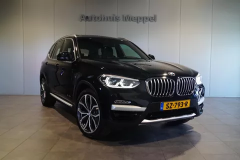 BMW X3 xDrive20i ** Gereserveerd ** X-Line | LED | Head-Up Display | Panoramadak | Trekhaak |