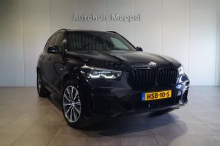 BMW X5 xDrive 45e M-Sport | LED | Panoramadak | Head-Up Display | Trekhaak | 360 Camera |