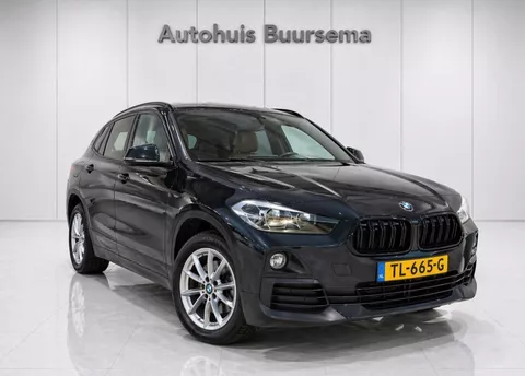 BMW X2 sDrive18i | Navigatie | Bluetooth telefoon| Sortinterieur | Afneembare Trekhaak |