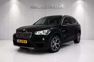 BMW X1 sDrive20i Advantage*Head-up*Trekhaak*Navipro*LED+*PDC