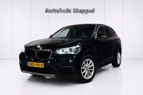 BMW X1 sDrive20i Advantage*LED+*Navigatie*Sportstoelen*PDC