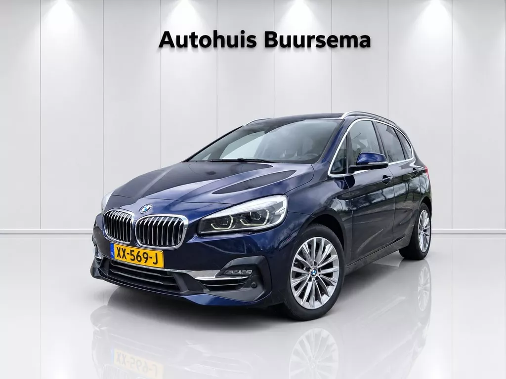 BMW 2 Serie Active Tourer 218i C.L. High Ex. Panoramadak | Leder | Trekhaak | 112.000 KM NAP | Head-Up
