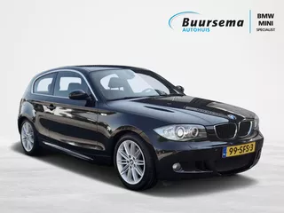 BMW 1 Serie 1er Reihe 120i High Executive Limted Sport Edition | Automaat | M-sport pakket | Navigatie | Zwart lederen sport-interieur | Kantelschuifd