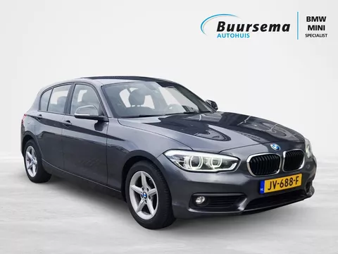 BMW 1 Serie 118i Cent Exe | Automaat | Sport-line | Navigatie | Afnemmbare Trekhaak |