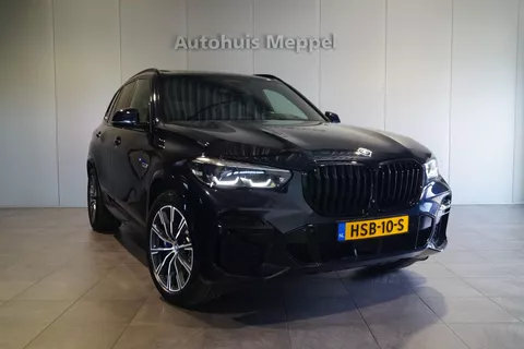 BMW X5 xDrive 45e ** GERESERVEERD ** M-Sport | LED | Panoramadak | Head-Up Display | Trekhaak | 360 Camera | BMW X5 xDrive 45e ** GERESERVEERD ** M-Sport | LED | Panoramadak | Head-Up Display | Trekhaak | 360 Camera |