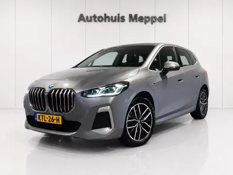 BMW 2 Serie Active Tourer 225e xDrive | M-Sport | PDC | LED | Navigatie | Sportstoelen