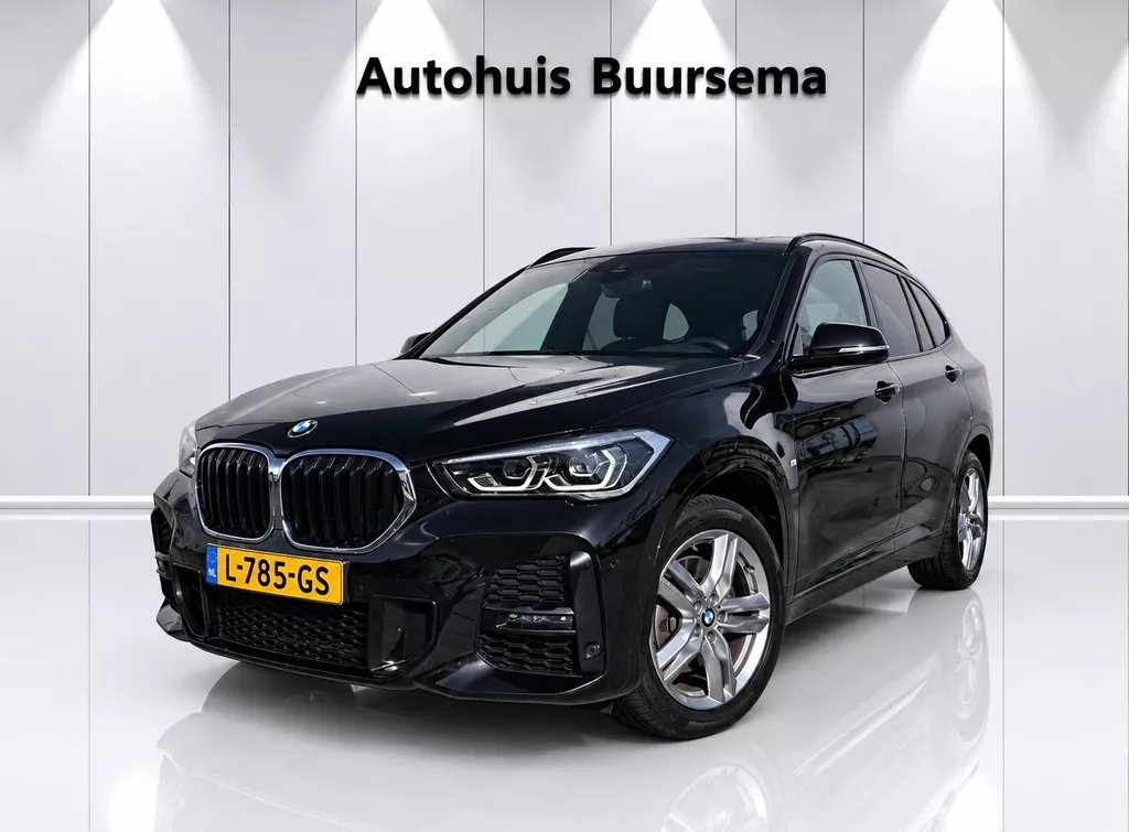BMW X1 xDrive20i M-Sport*Pano*LED*PDC*CameraAchter*Navigatie